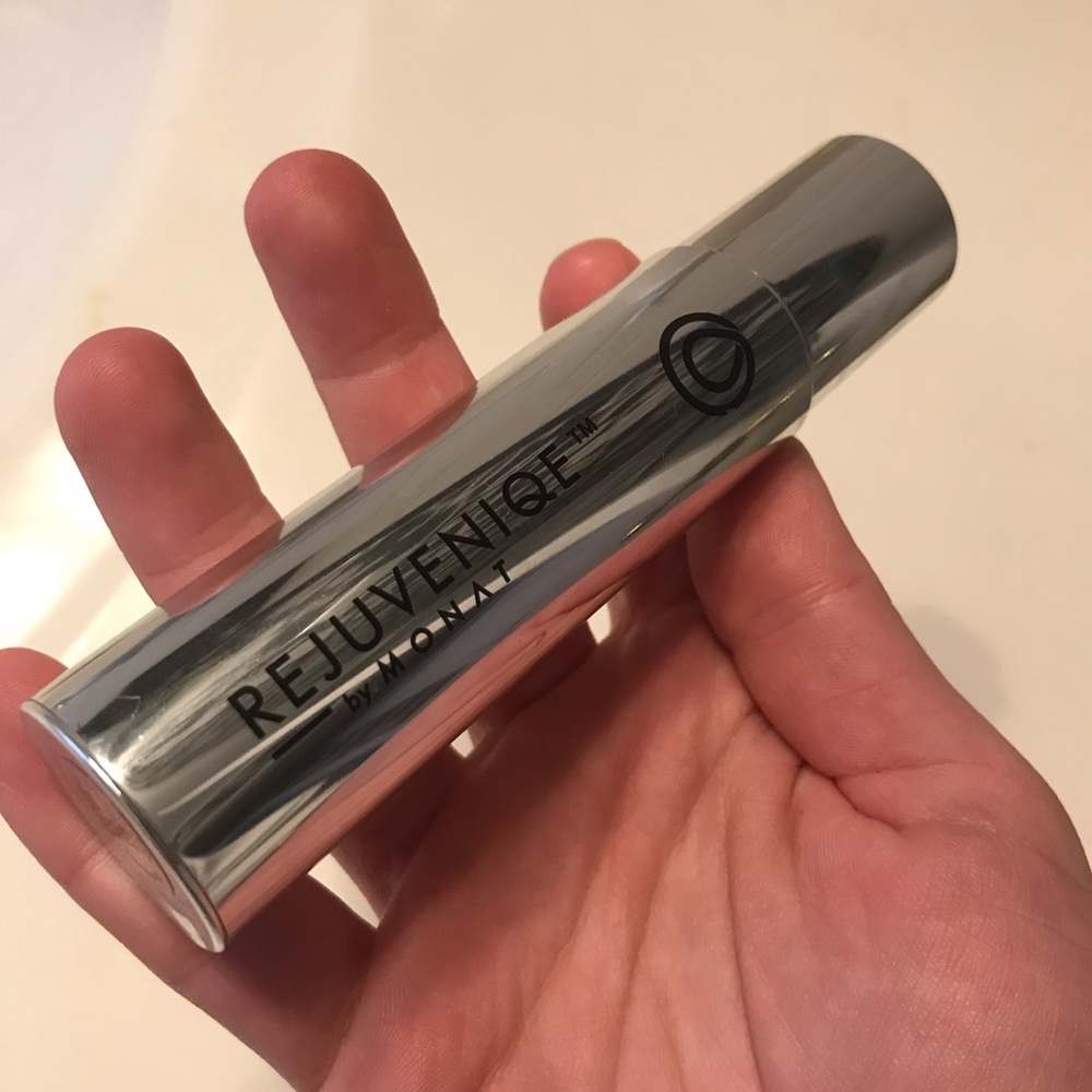 MONAT Rejuvenique Oil